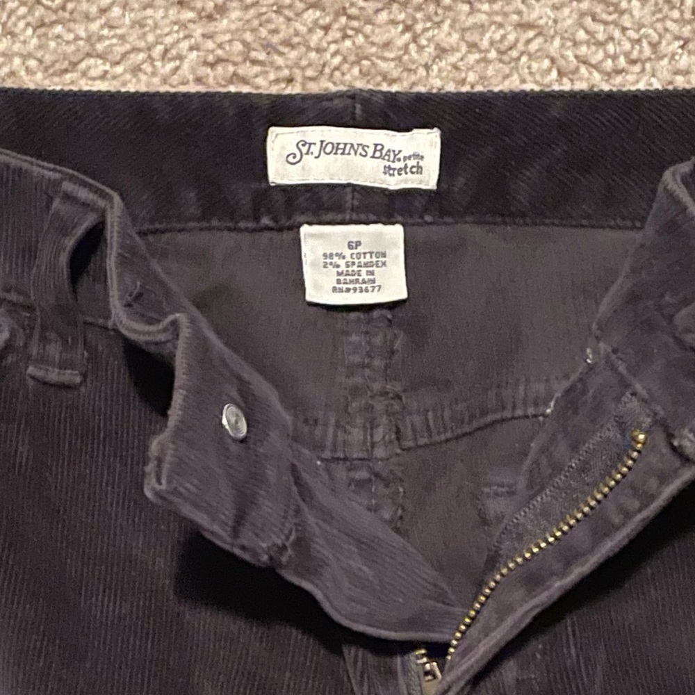Mid-Rise Black Corduroy Pants - Picture 2 of 3
